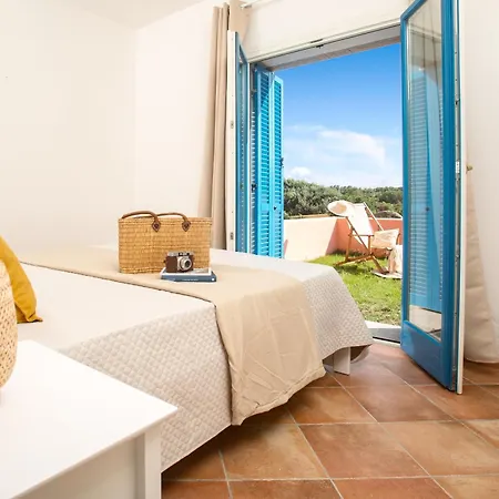 Leone Flat Iv 15' Palau & Private Garden דירה