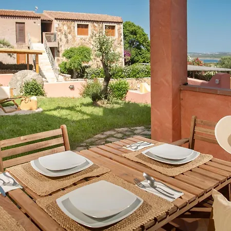 דירה Leone Flat Iv 15' Palau & Private Garden